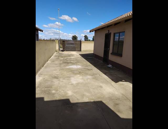 3 BEDROOM HOUSE FOR SALE IN WINDMILL PARK